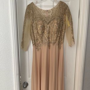 Evening gown, NWT